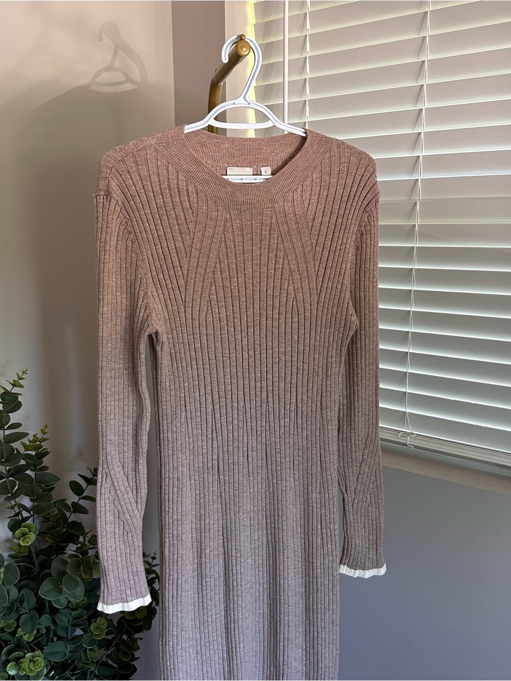 Varley Ribbed Knit Midi Dress - Picture 2 of 9